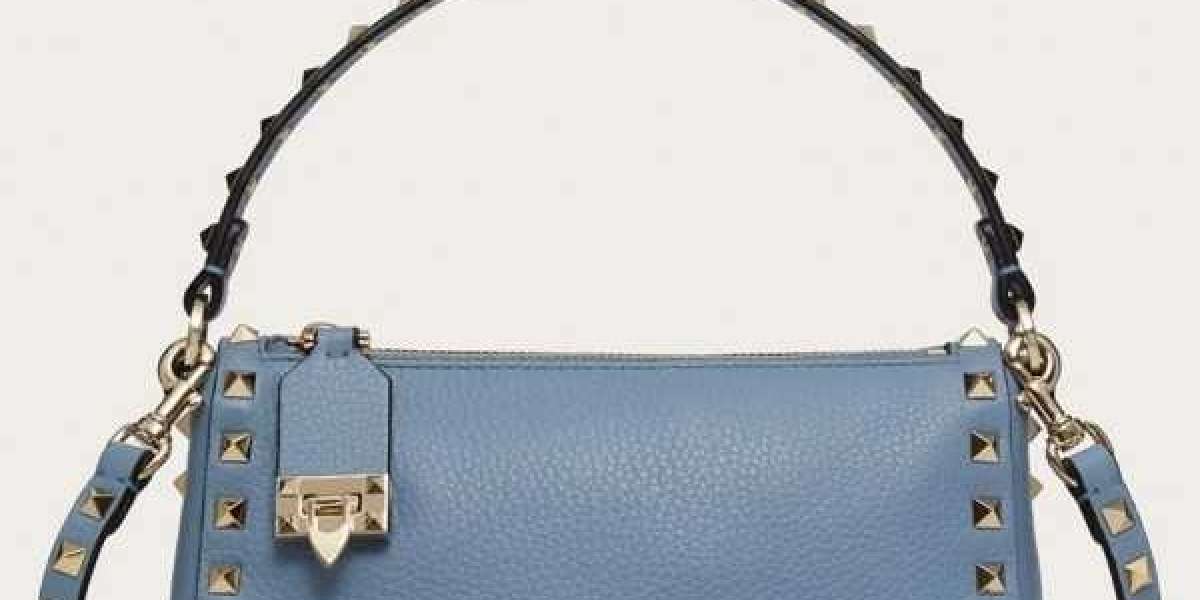 Valentino Handbags Outlet fastener