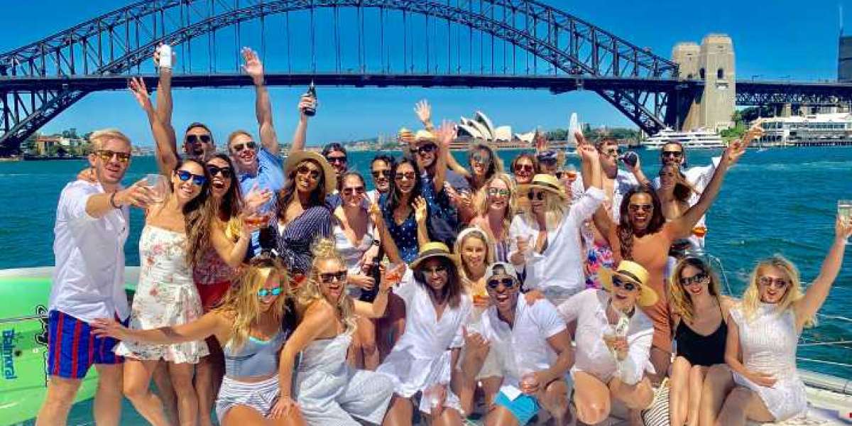 Birthday Cruises Sydney - Lucky Presents