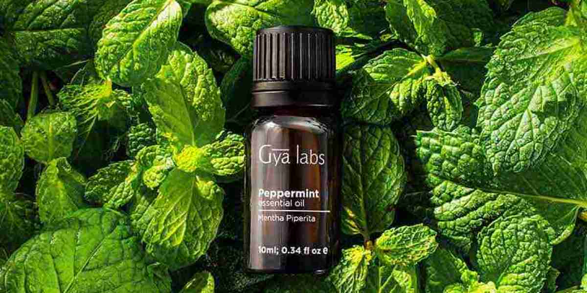 Organic Peppermint Essential Oil: Nature's Purest Invigoration