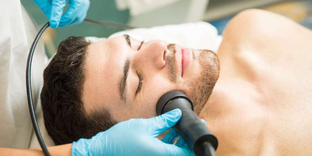 Unveiling the Secrets of HydraFacial for Men: A Dive into Tailored Skincare