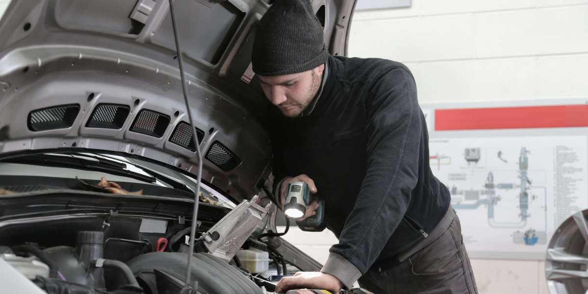 Affordable and Reliable Semi Truck Repair Near You: Your Trusted Local Solution