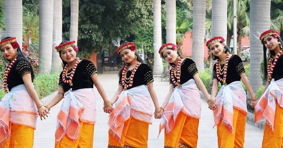 Stunning Dance Costumes for Girls: Buy Online for Every Style and Occasion